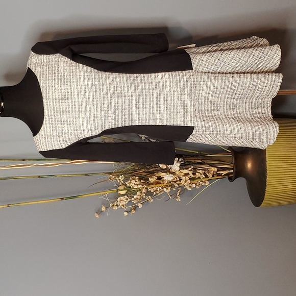 Jessica Simpson Dresses & Skirts - Jessica Simpson Bellflower Multi Dress Size 4 NWT